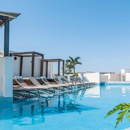 Private Pool Beautiful And Centric 1Br Ph Apartment